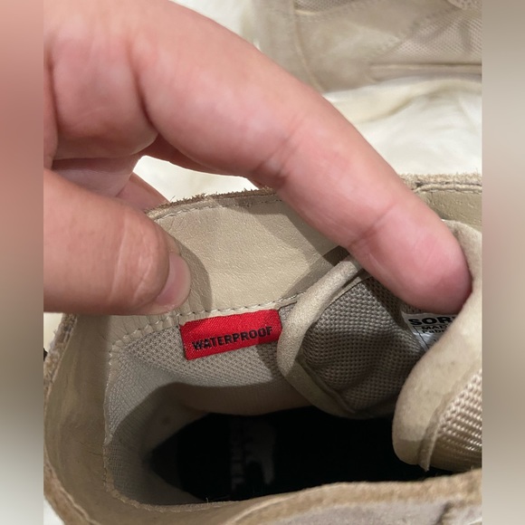 Sorel Women's Caribou OTM Bootie in Ancient Fossil/Chalk waterproof size 9.5 - Picture 5 of 11